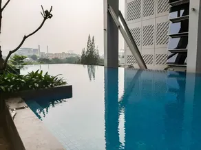 Nice and Elegant Studio at Paddington Heights Apartment - Pool