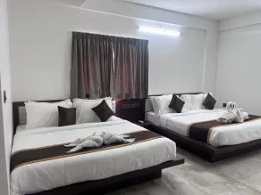 Hotel Sree Suites - Chambre