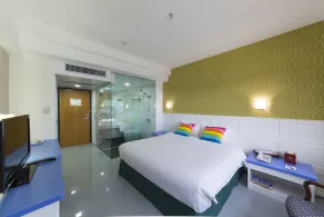 Silvermine Beach Resort - Room
