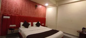 Hotel Avadh Palace, Subhash Bridge, RTO Circle, Ahmedabad - Chambre