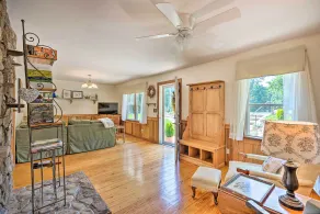 Charming Cottage < 10 Mi to Wineries & Skiing! - Interiör