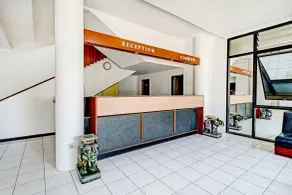 Collection O Riau Near Trans Studio Bandung Formerly Asteria Hotel - Reception