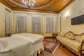 Kaucuk Otel - Værelse