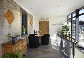 STEINHOFF Hotel und Gastronomie - Interior entrance