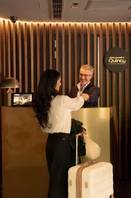 Quincy Hotel Melbourne - Reception