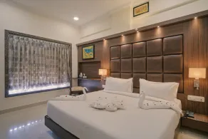 Hotel Gyangarh - Room