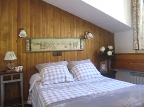 San Marsial Benasque Apart Hotel - Room