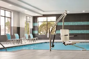 Holiday Inn Express Hotel & Suites Norfolk Airport by IHG - Piscine