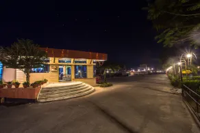 Hotel Seven Limited - Reception
