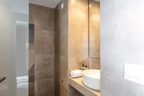 Lines Concept Accommodation - Bathroom