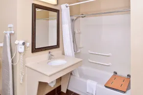 Staybridge Suites O'Fallon Chesterfield by IHG - Badeværelse