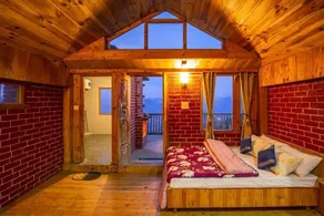 Zostel Homes Cheog, Shimla - Room