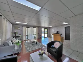 Albury Garden Court Motel - Lobby sitting area