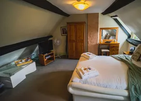 The Mug House Inn - Room
