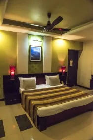 Hotel Pushpak - View from room