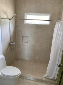 Cebu R Resort Tabuelan - Baño