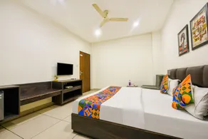 FabHotel Nanda - Nr Ludhiana Junction Railway Station - Room