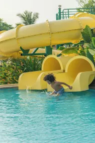 Grand Hyatt Kochi Bolgatty - Piscina