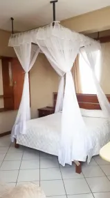 Sagas Hotel Ltd - Zimmer