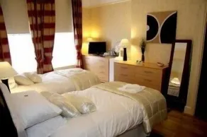 Beech Mount Grove Suites - Room