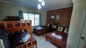 On Board Panglao Beach Hostel & Resort - Room