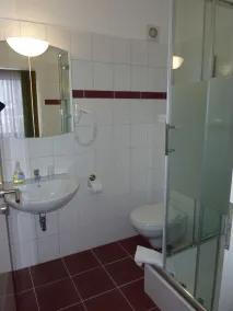 Hotel Famosa - Bathroom