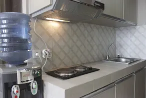 Cozy Studio Apartment At Mekarwangi Square Cibaduyut - Eigene Küche