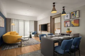 voco Nairobi Airport Suites by IHG - Zimmer
