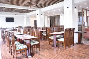 Night Inn Paradise  - Restaurante