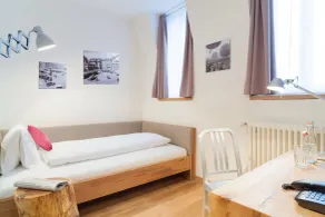 Alpenblick CoLiving by Homenhancement - Self Check In - Rum