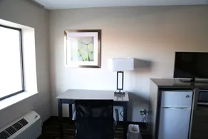 Baymont by Wyndham Plano - Chambre