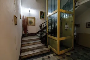 Onlyrooms III - Real City Center - Interior entrance