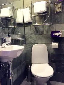 Hotel Hellsten - Bathroom