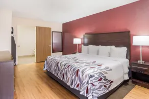 Red Roof Inn Albuquerque - Midtown - Room