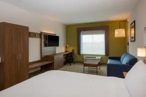 Holiday Inn Express & Suites Atlanta Southwest-Fairburn - Rum