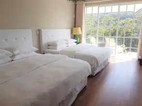 Luxe Wilderness - Private Villas, Free Breakfast, 2km from City Centre - Zimmer