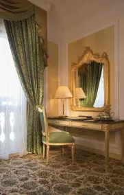 Royal Rose Hotel Abu Dhabi, Curio Collection by Hilton - Habitación