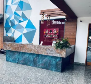 SAS SQUARE - Reception