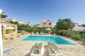Ein fantastischer Ort für Familien, Hilton Hotel Bereich und nahe Annehmlichkeiten - Pool