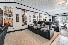 Walk to League Stadium: Huntingburg Family Home! - Innenbereich