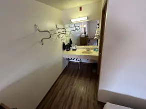 Valley Inn and Suites - Bad