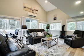 Modern Stark Home w/ Game Room, Grill & Fire Pit - Innvendig