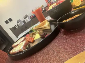 Guided Hospitality - Restaurant