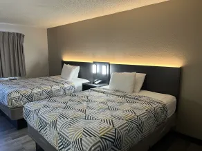 Economy Suites - Tulsa Airport - Værelse