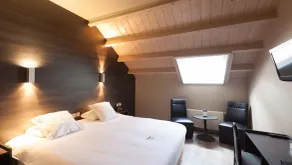 Flanders Lodge Hotel - Room