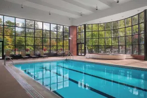 Sheraton Suites Akron Cuyahoga Falls - Piscine