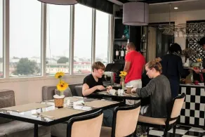 Serenity Diamond Hotel - Restaurant
