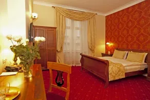 Hotel Kolegiacki - Room