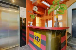 FabHotel Middleton Desire - Nr Niladri Vihar Square - Recepción