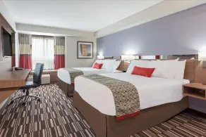 Microtel Inn & Suites by Wyndham Fort McMurray - Chambre